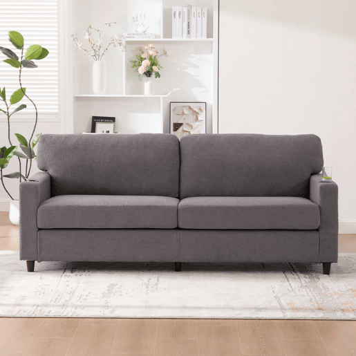 Sofá Chenille 2 lugares - USB-C, LED ambiente, porta-copos, bolsos - Cinza claro