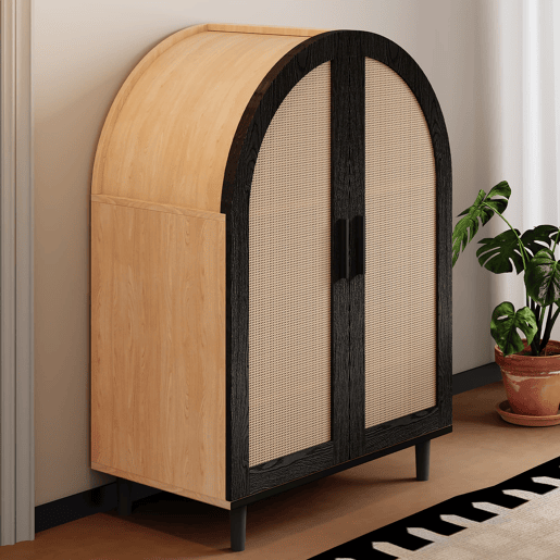 Aparador sapateira com 3 prateleiras - portas em rattan, design arredondado - Natural+Preto