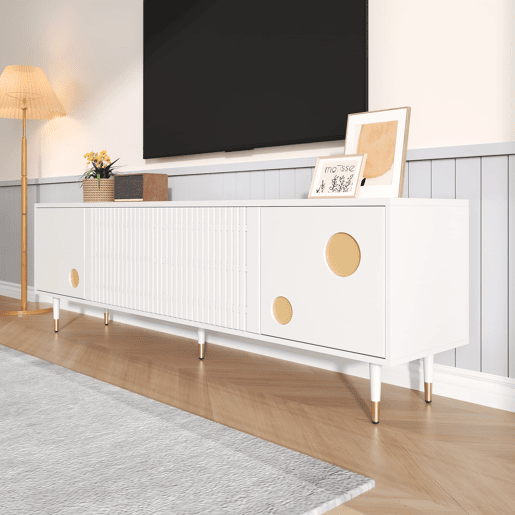Móvel de TV 170 cm - Estrutura em grade, puxadores ocultos, decoração dourada - Branco