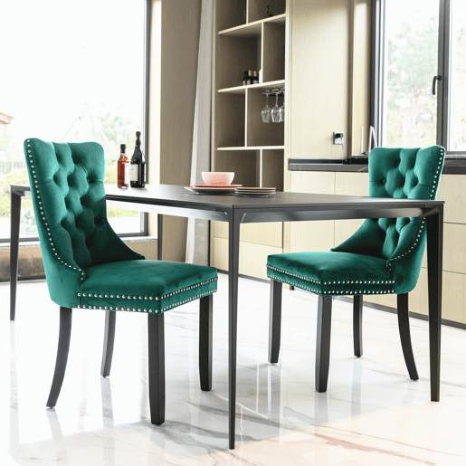 Cadeiras de sala de jantar 2 unidades - veludo capitoné, pernas de madeira, tachas - verde