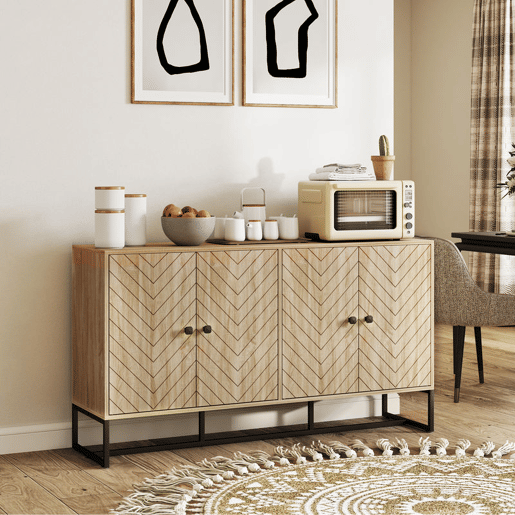 HOMCOM Aparador de 4 Portas com Design Chevron Aparador de Sala com Prateleiras Ajustáveis Pés de Aço para Cozinha Entrada Quarto 140,5x40x81,5 cm Carvalho