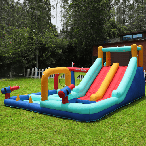 Castelo insuflável com ventilador - Parque aquático exterior multifuncional com escorregas duplos, parede de escalada, pistola de água, fonte e postes de boxe
