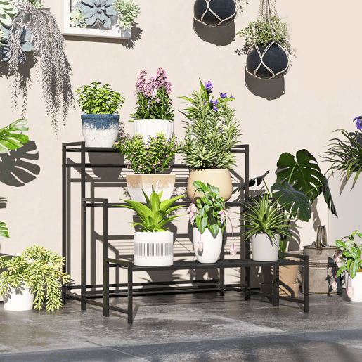 Outsunny Suporte para Plantas de 3 Níveis Estante para Plantas de Canto com Design em Escada para Interior e Exterior 75x70x66 cm Preto Outsunny Suporte para Plantas de 3 Níveis Estante para Plantas de Canto com Design em Escada para Interior e Exterior 75x70x66 cm Preto