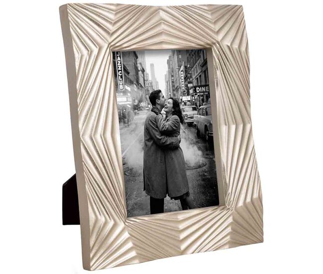 Porta fotos 13x18 plateado 20,6x3,1x25,5h cm