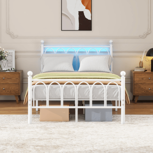 Cama metálica 120x200 - Cabeceira e pés vintage, LED, USB, arrumação, sem estrado - Branco