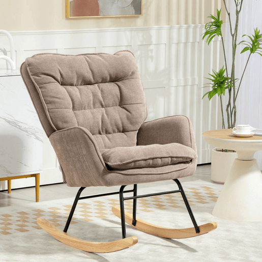 HOMCOM Poltrona de Baloiço Moderna Estofada em Chenilha Poltrona de Lactância com Encosto Largo Acolchoamento Espesso Pernas de Madeira Apoios de Braço 71x98,5x97 cm Castanho
