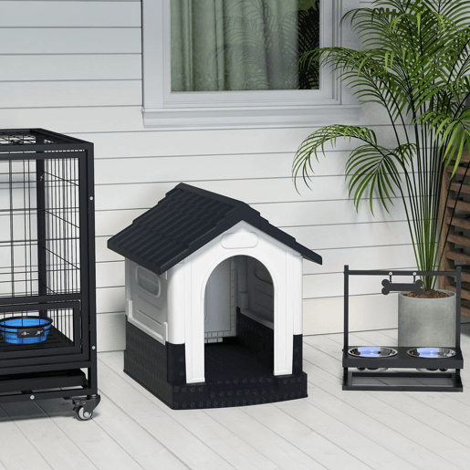 PawHut Casota para Cães Mini de Exterior Casa de Plástico com 3 Janelas Base Elevada Telhado Imitando Telhas 64,5x57x66 cm Cinzento Escuro