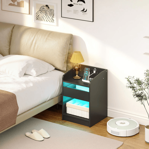 HOMCOM Mesa de Cabeceira com Luzes LED Mesa de Cabeceira com Gaveta Prateleira Estação de Carregamento Entrada USB e Controlo Remoto 40x40x58 cm Branco