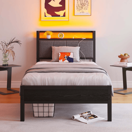 Cama 90x200cm - Estrutura com luzes LED, cabeceira com USB, lâminas metálicas, silenciosa - Preto