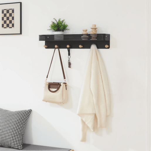 Bengaleiro de parede com prateleira 6 ganchos Jäller em metal 60x14x12 cm preto en.casa