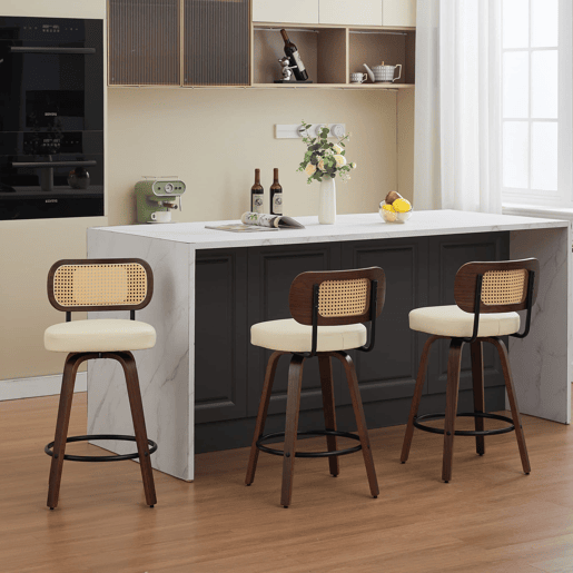 Bancos de bar 3 unidades 66 cm - Rattan, encosto em cana, assento estofado, giratórios - Bege