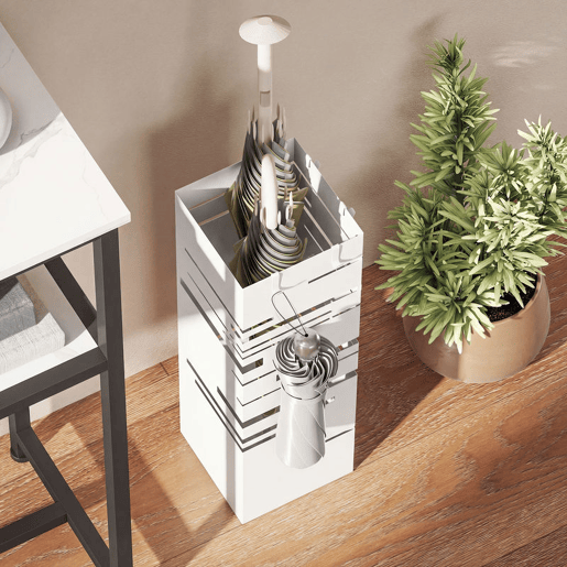 HOMCOM Suporte para Guarda Chuva Metálico com 4 Ganchos e Bandeja de Recolha de Gotas Removível Porta Guarda Chuva Branco para Entrada Escritório 15,5x15,5x49 cm Branco