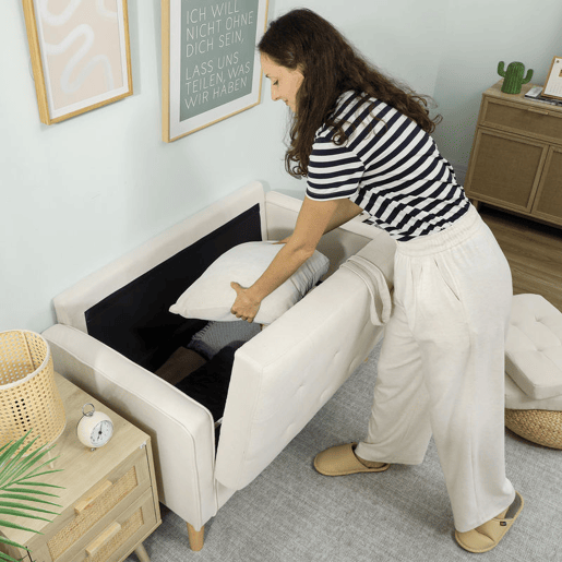 HOMCOM Sofá de 2 Lugares com Espaço de Armazenamento Sofá Moderno de Veludo com Pés de Madeira Encosto Capitonê para Sala Quarto Escritório 117x62x78 cm Creme