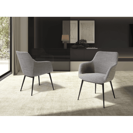 Cadeira tecido cinzento com braços e pernas pretas 65x68x85 cm