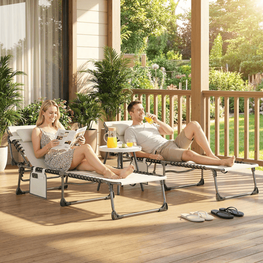 Outsunny Conjunto de 2 Espreguiçadeiras Jardim Espreguiçadeiras Dobráveis com Apoio de Cabeça e Bolso Lateral Encosto Reclinável em 5 Posições e Assento em Malha Transpirável para Praia Piscina Creme