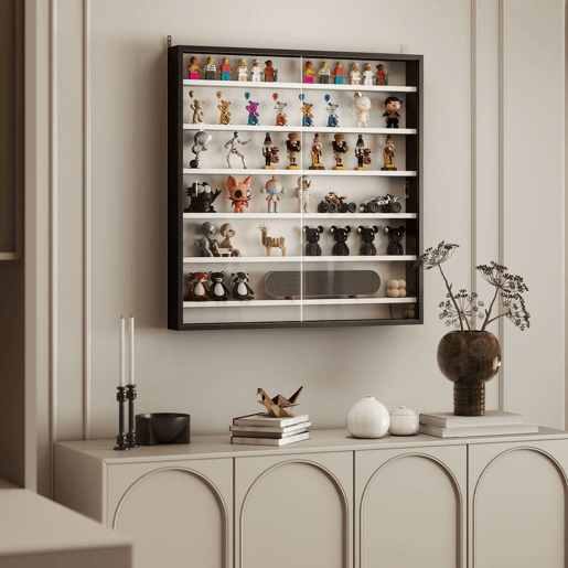 HOMCOM Vitrina Expositora para Coleções de 7 Níveis, Vitrina de Parede com Prateleiras Ajustáveis e 2 Portas Deslizantes de Vidro, para Perfumes, Figuras Decorativas, 80x9,5x83 cm, Preto