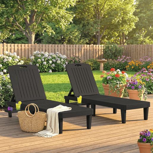 Outsunny Conjunto de 2 Espreguiçadeiras de Jardim Espreguiçadeiras Reclináveis em Plástico PP com Bandeja Lateral Encosto Ajustável em 5 Níveis Resistentes às Intempéries para Praia Piscina Preto