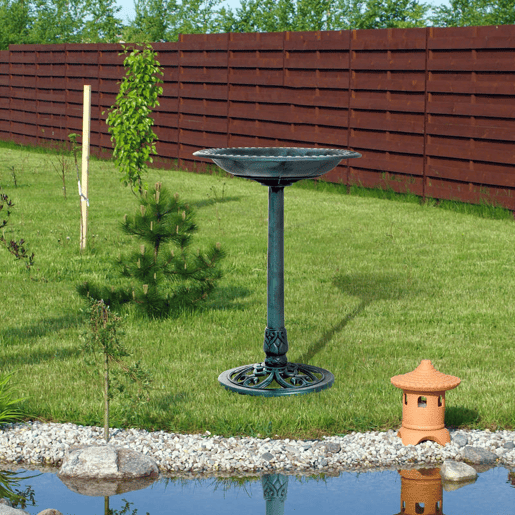 Outsunny Banho para Pássaros de Jardim ao Ar Livre Altura 70 cm Bebedouro com Design de Flor-de-Lis e Acabamento Envelhecido Leve e Resistente Verde