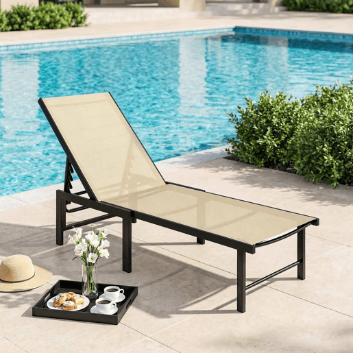 Outsunny Espreguiçadeira de Jardim Exterior, Reclinável com Encosto Ajustável em 4 Níveis e Estrutura de Aço, Impermeável, Capacidade 120 kg, para Pátio, Terraço, Varanda, 166x60x84 cm, Caqui