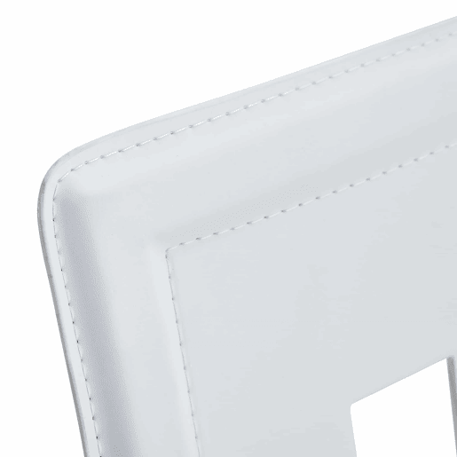 Cadeiras de sala de jantar 2 peças - design europeu com padrão perfurado, couro PU branco mate + pernas metálicas douradas - Branco+Dourado