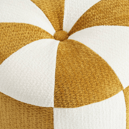 Pufe infantil tecido chenille Amarelo - 30x30x30 cm