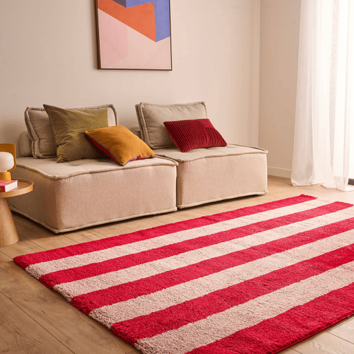 Tapete interior com riscas vermelhas e rosas - 140x80x20 cm