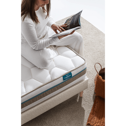 Leafsleep Colchão Nature Cloud Visco u2014 190 x 135 cm, Altura 23 cm, Viscoelástico e Tecido Tencel™.