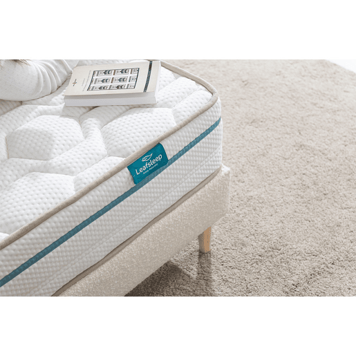 Colchão Leafsleep Nature Cloud One 190 x 135 cm u2014 Firmeza alta, núcleo em espuma e tecido Tencel.